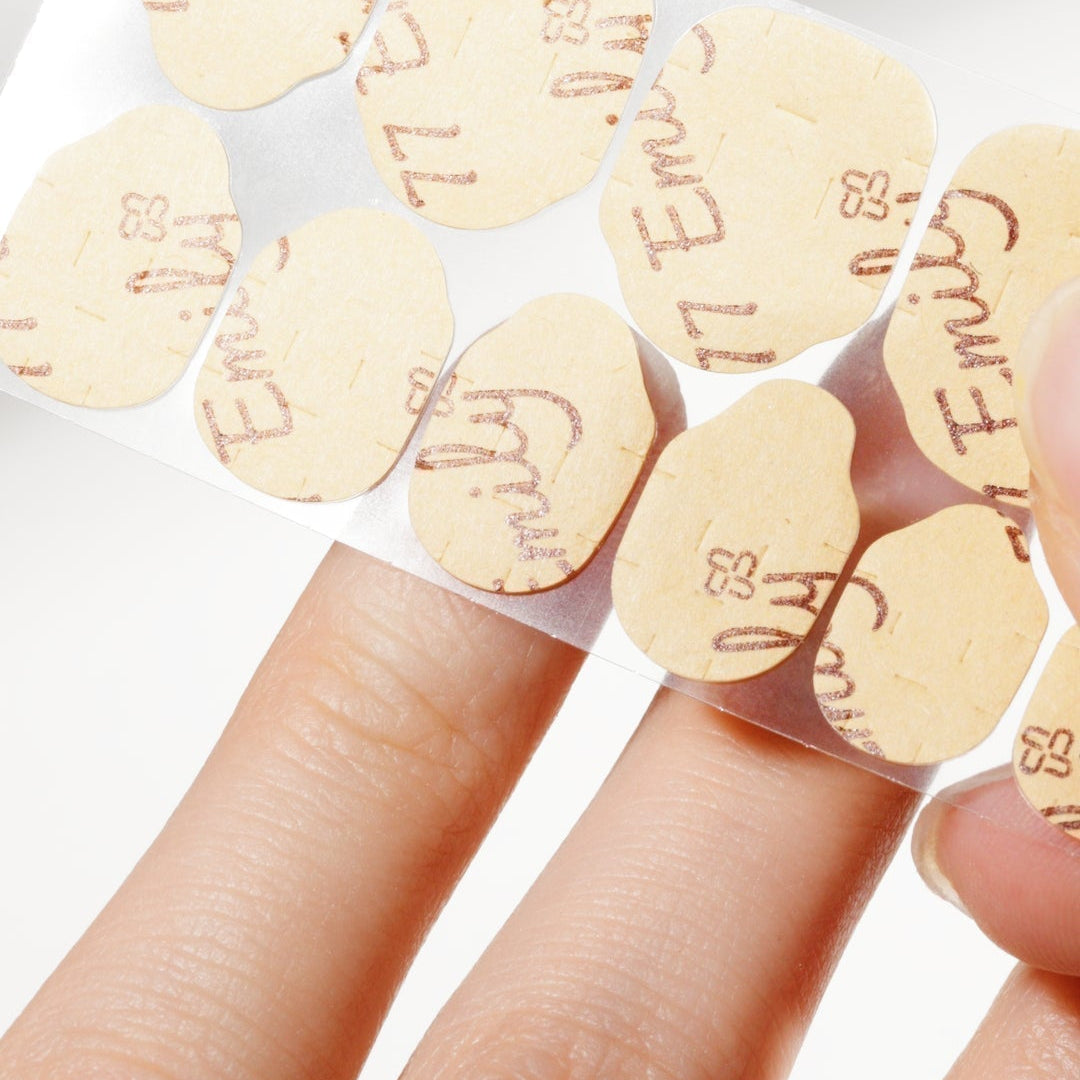 How to Apply Press-On Nails with Sticky Tabs - Emily’s Nail