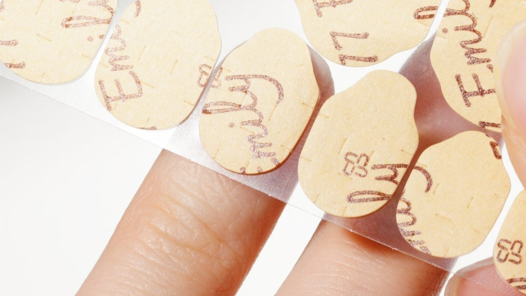 How to Apply Press-On Nails with Sticky Tabs - Emily’s Nail