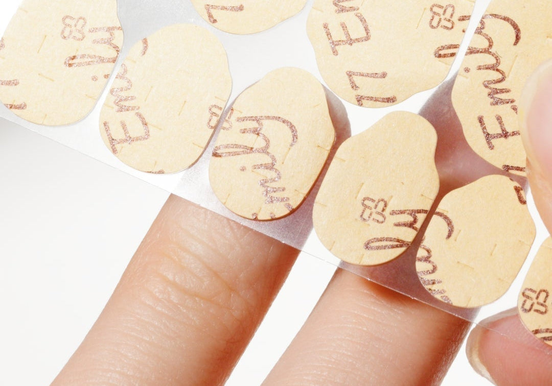 How to Apply Press-On Nails with Sticky Tabs - Emily’s Nail