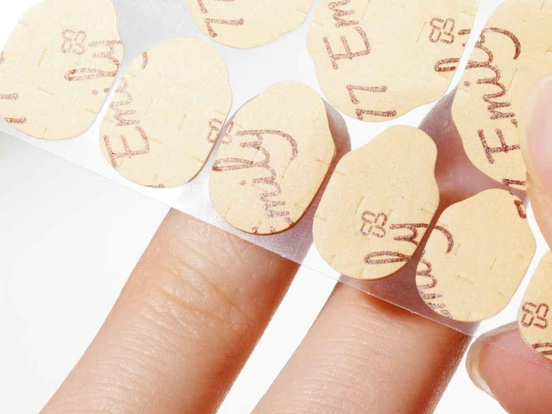 How to Apply Press-On Nails with Sticky Tabs - Emily’s Nail