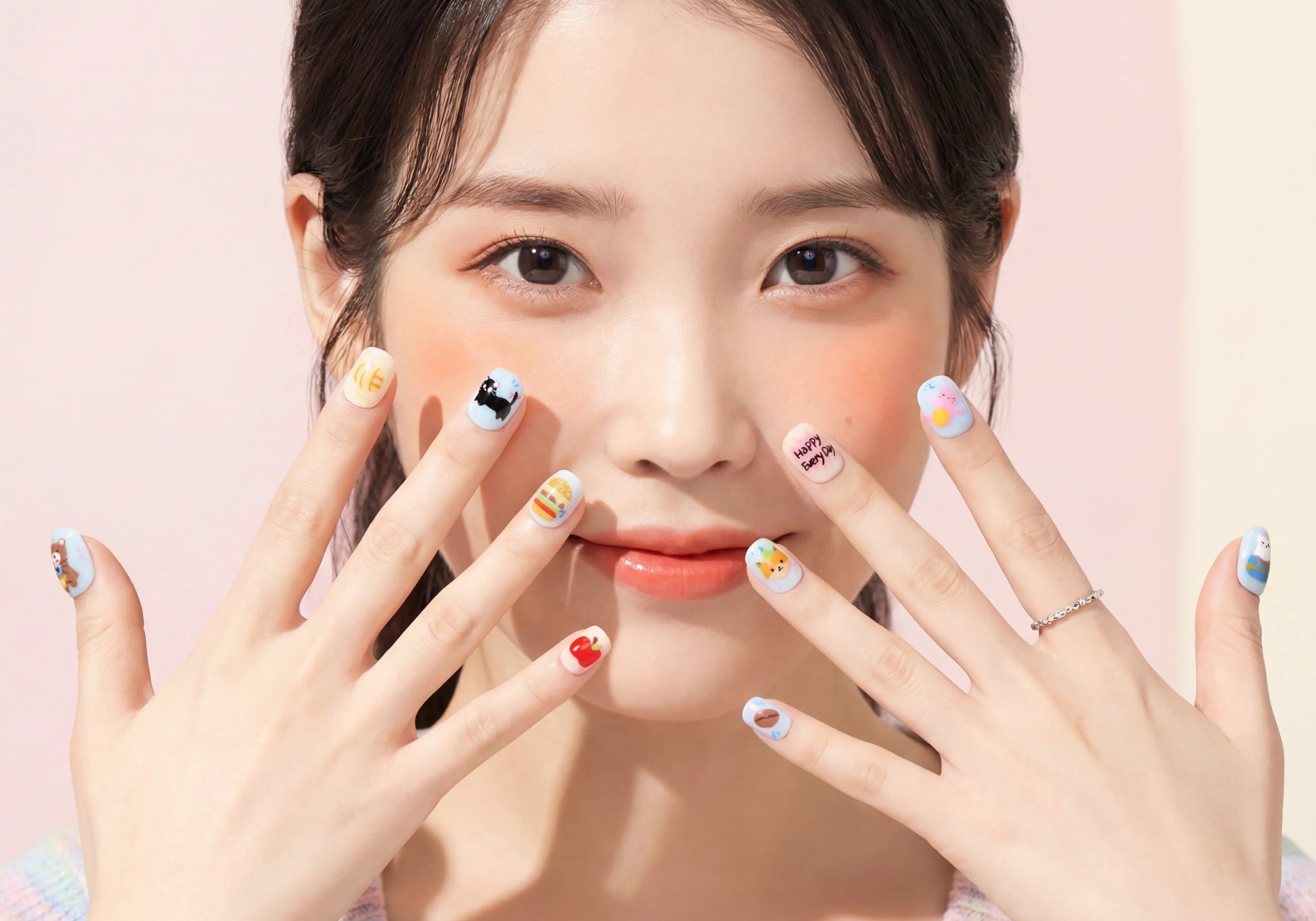 Summer Nail Colors Guide 2026 — Top Styles & Seasonal Inspirations