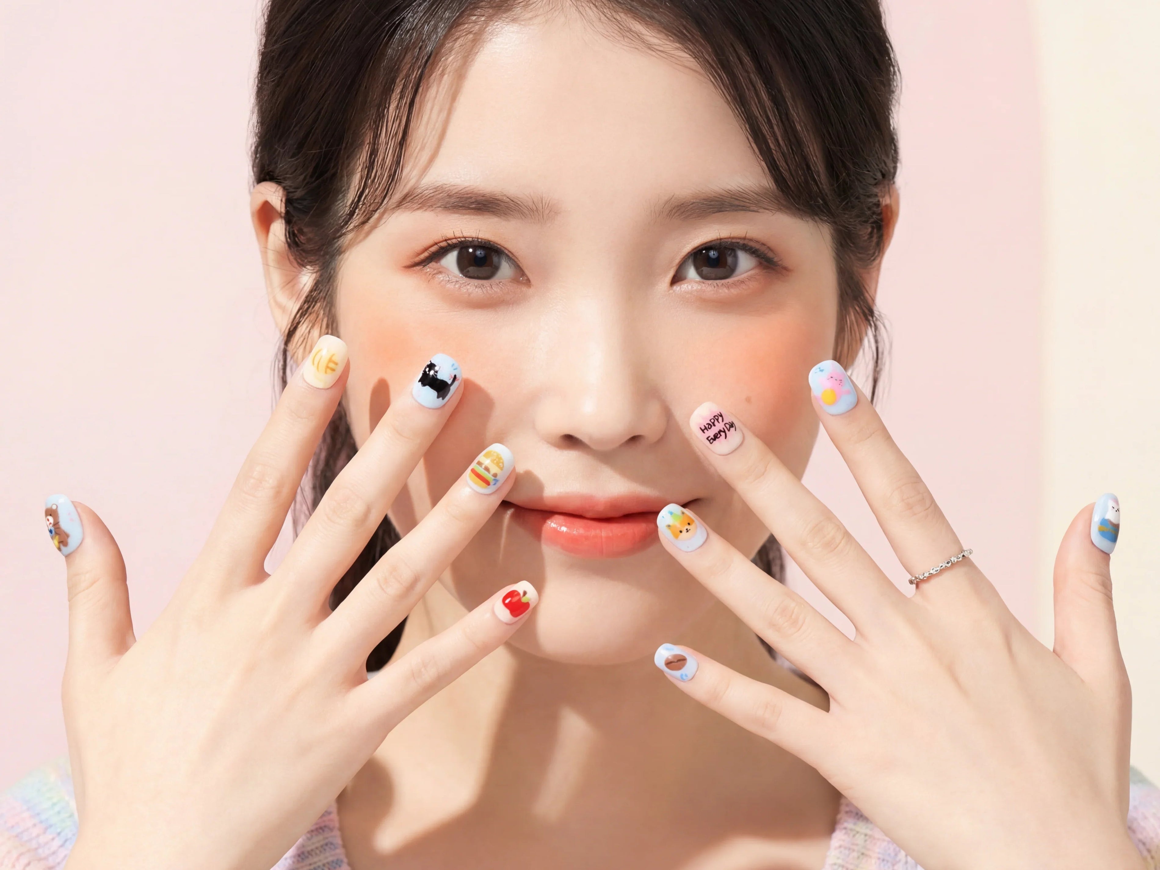 Summer Nail Colors Guide 2026 — Top Styles & Seasonal Inspirations