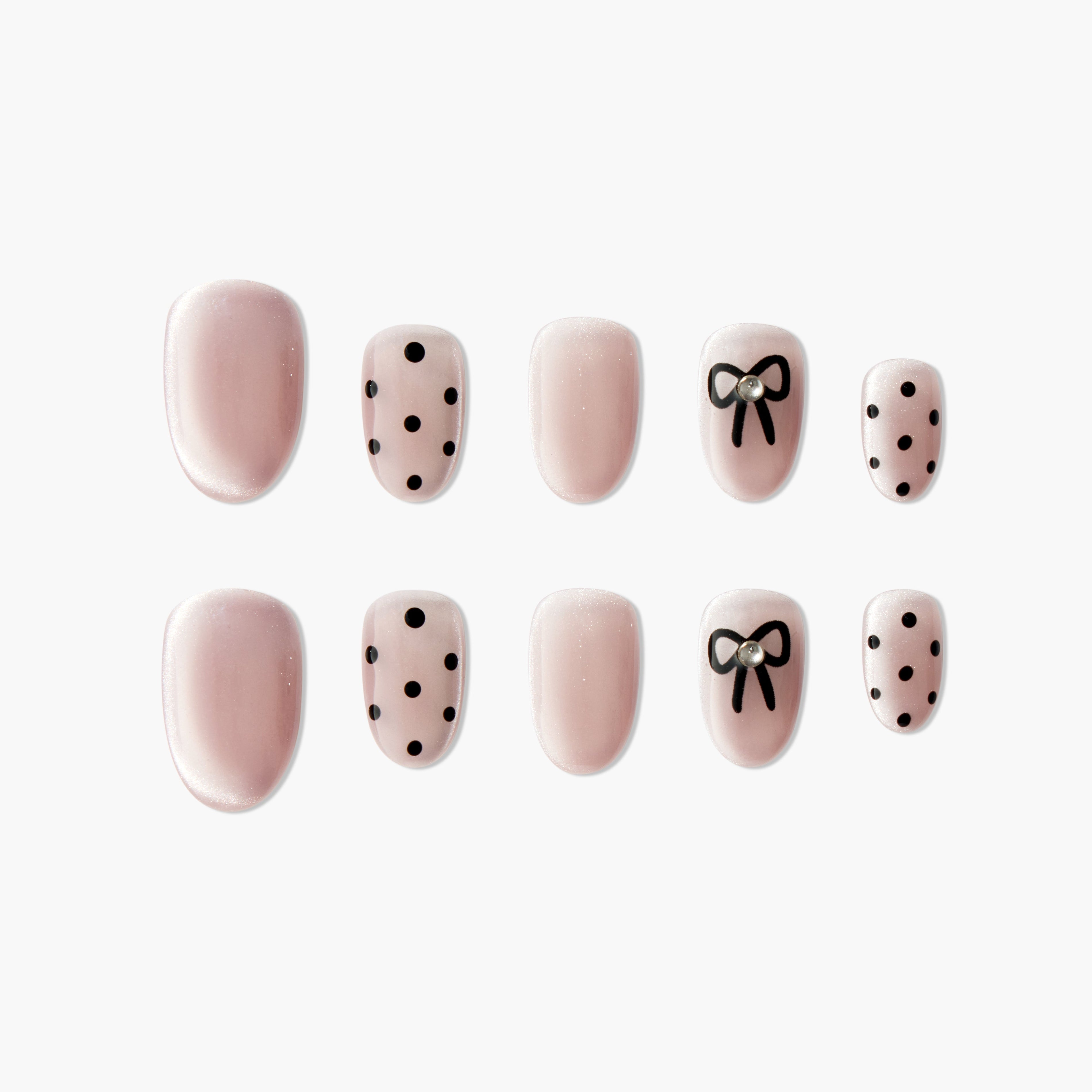 Vintage Chic Emily's Nail