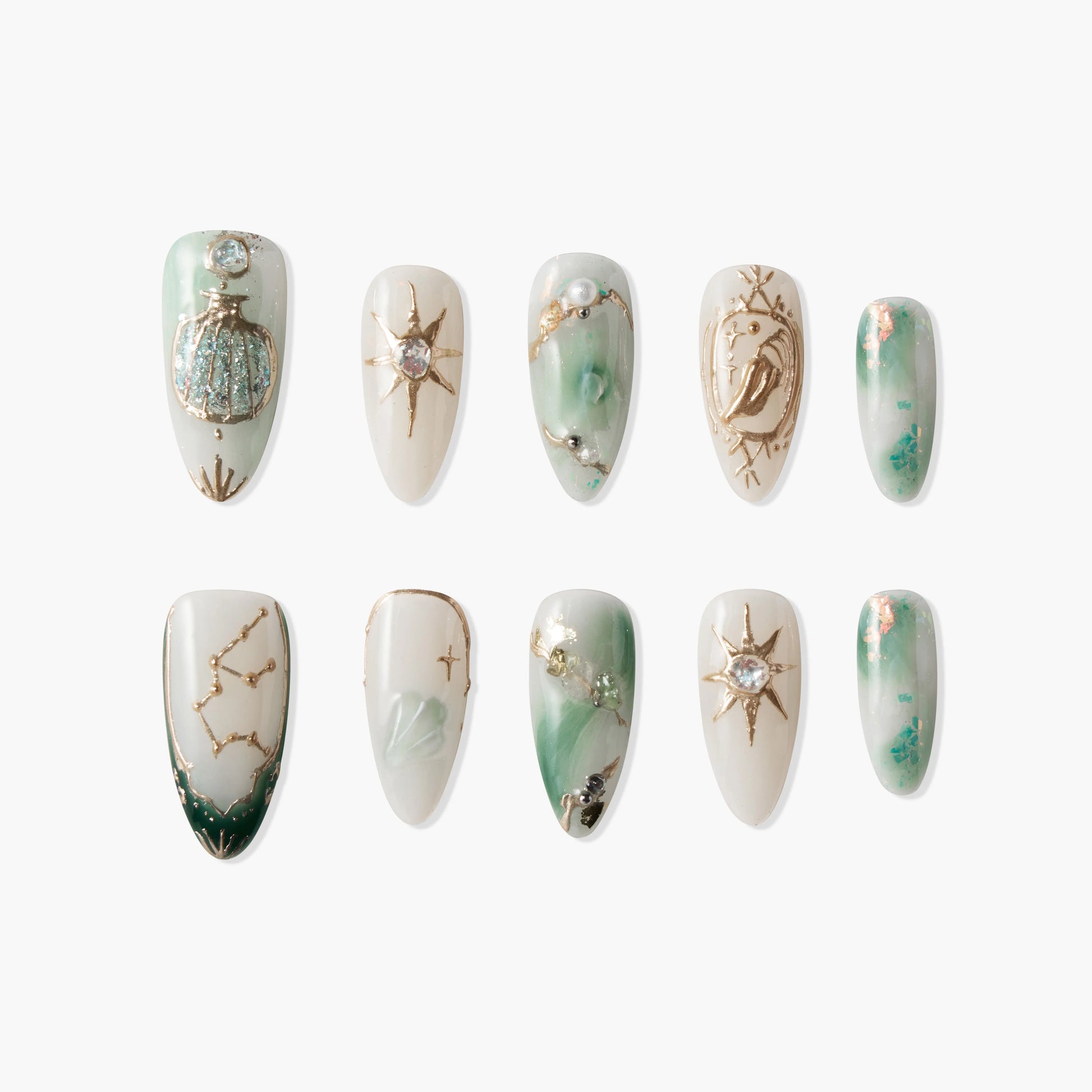 Aquarius Emily's Nail