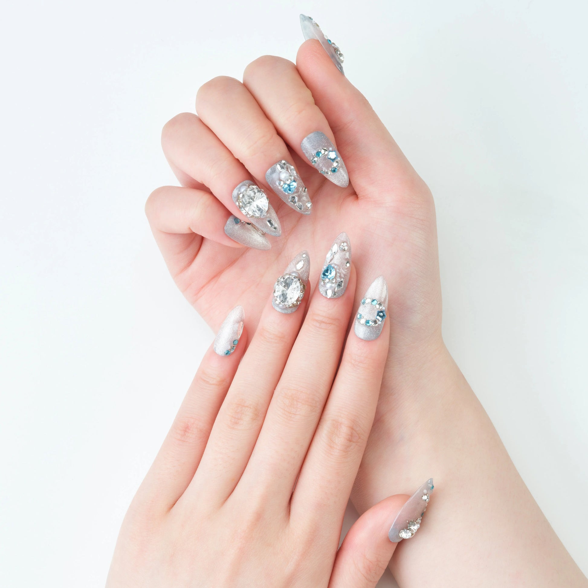 Arctic Ocean Sparkle Emily's Nail