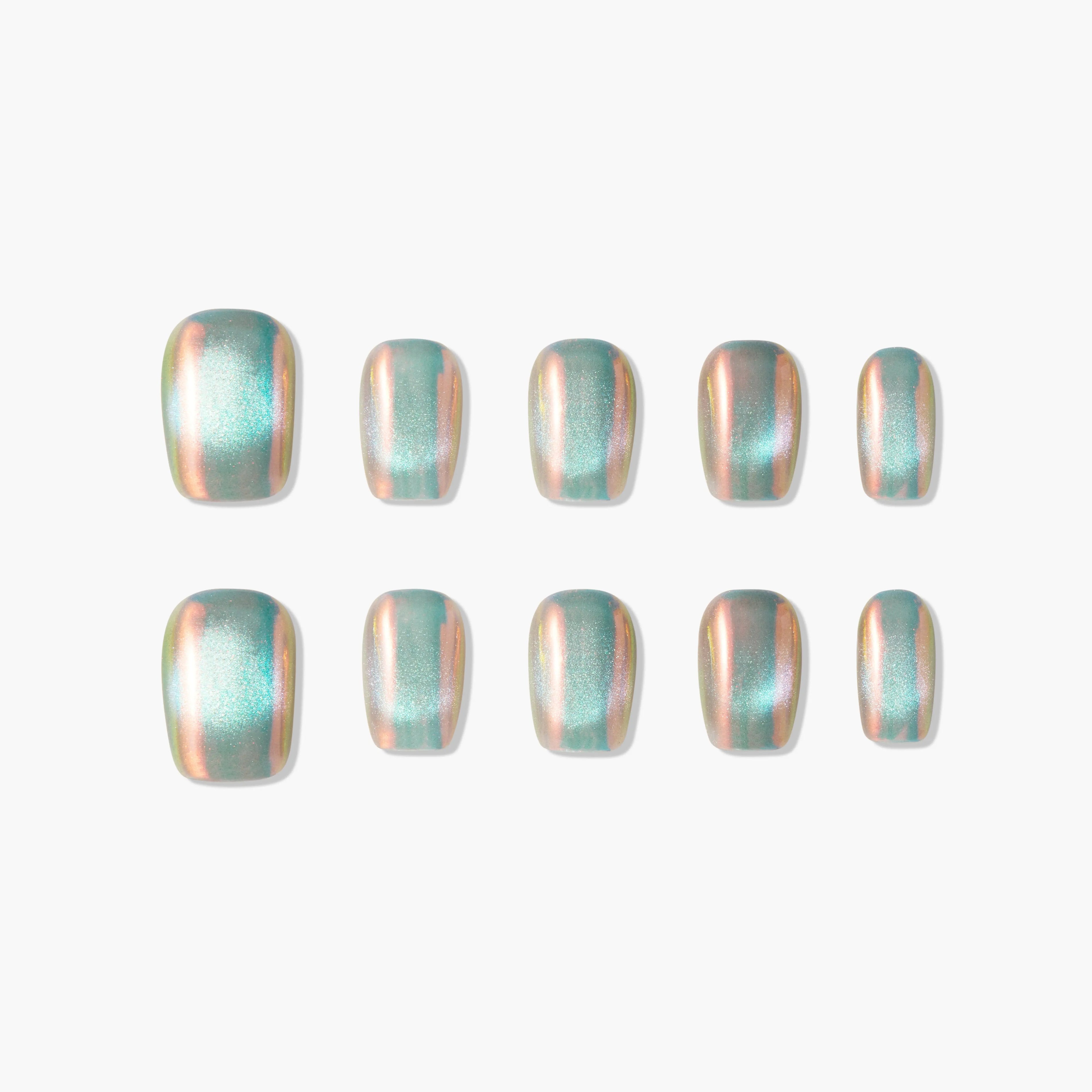 Aurora Pearl Glow Emily's Nail