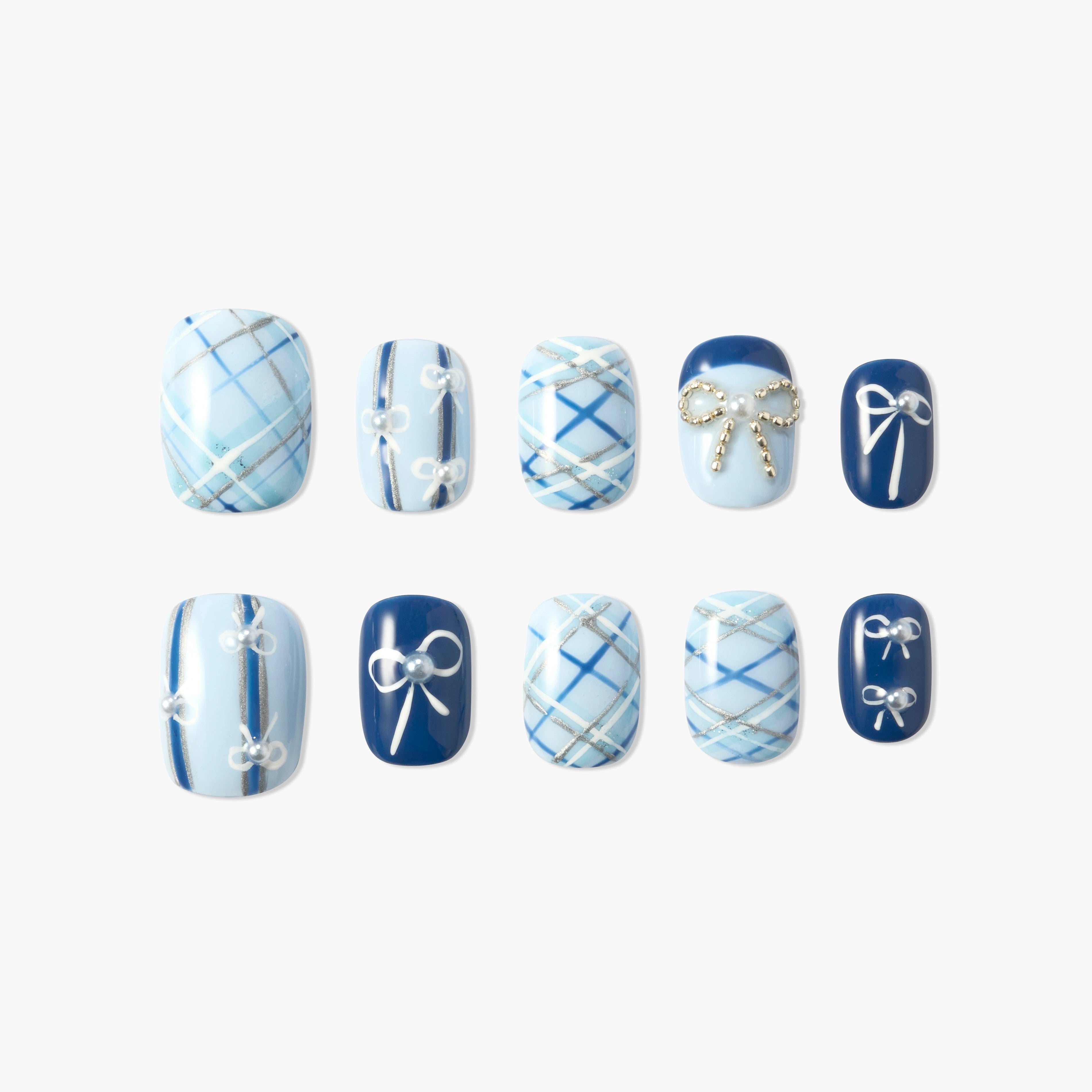 Blue Plaid Bow Emily’s Nail