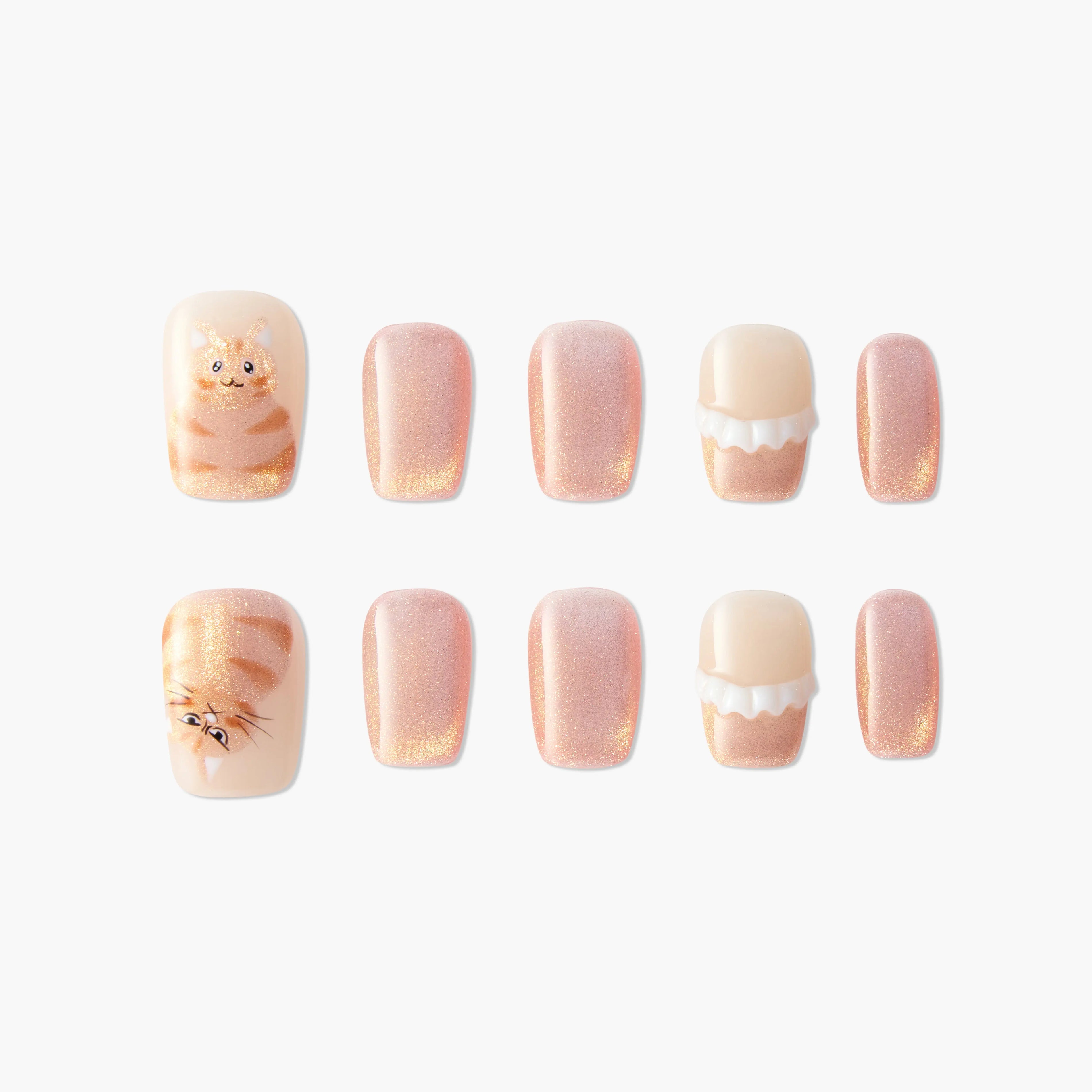 Cute Kitty Emily's Nail