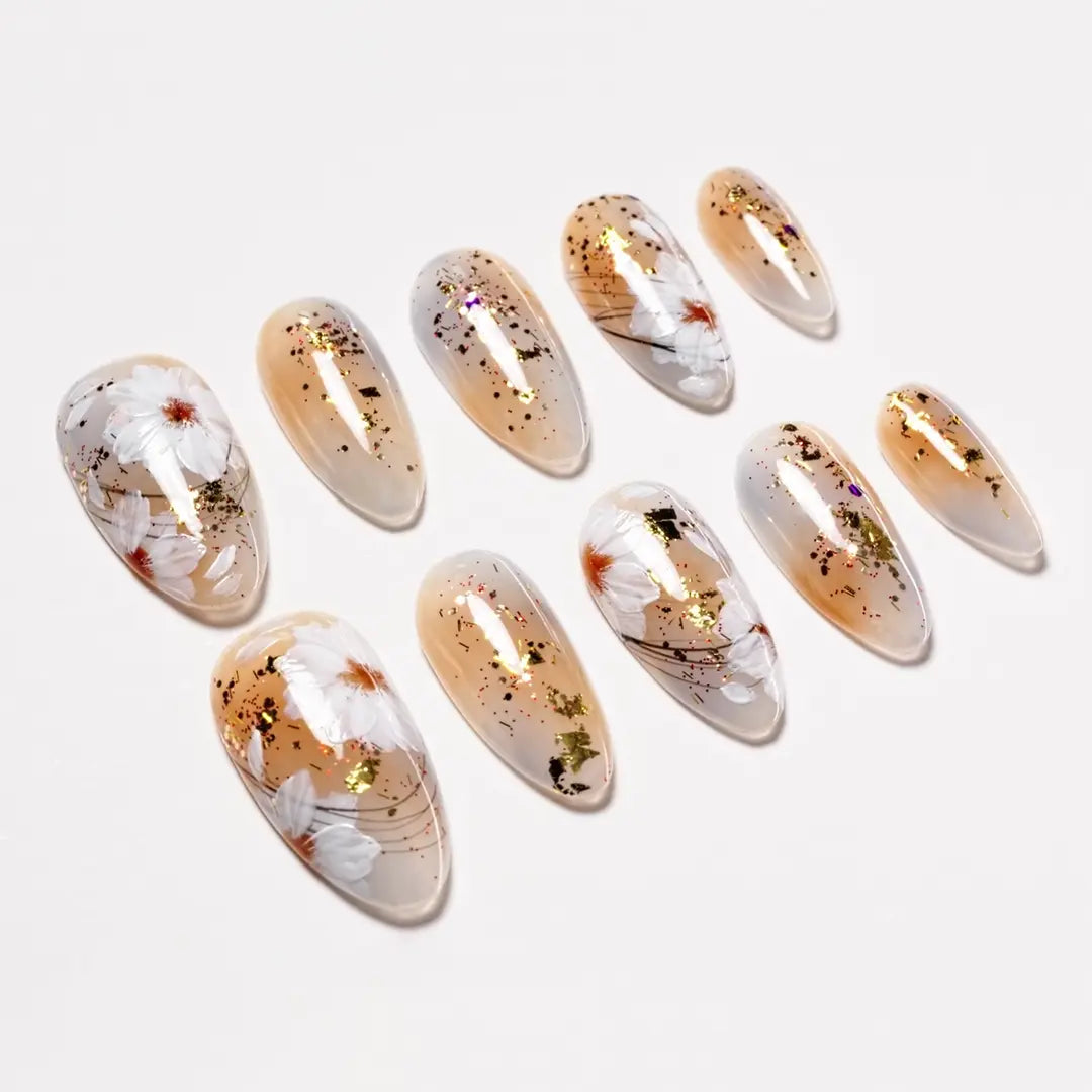 Dreamy Blossom Emily’s Nail