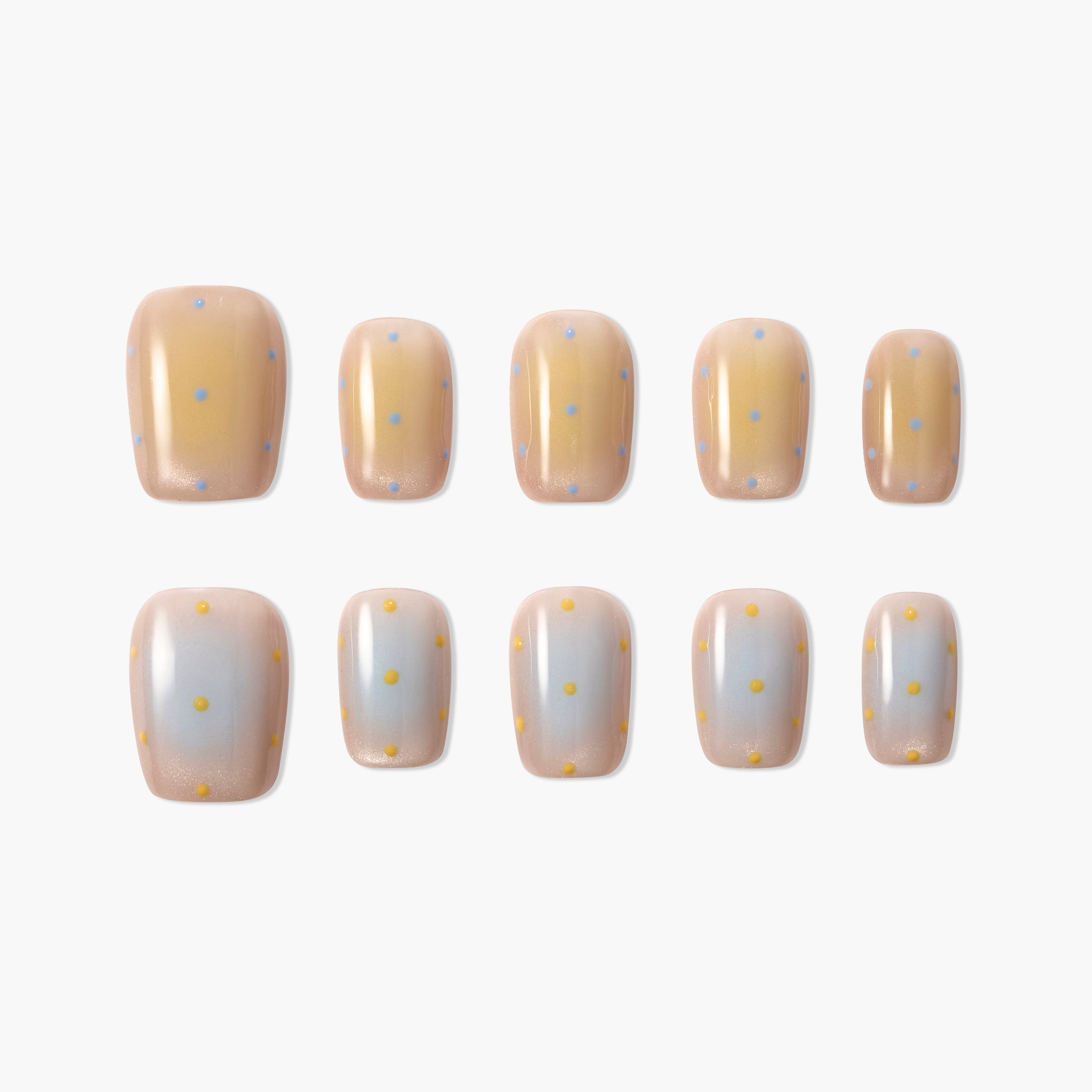 Sweet Dot Mist Emily’s Nail