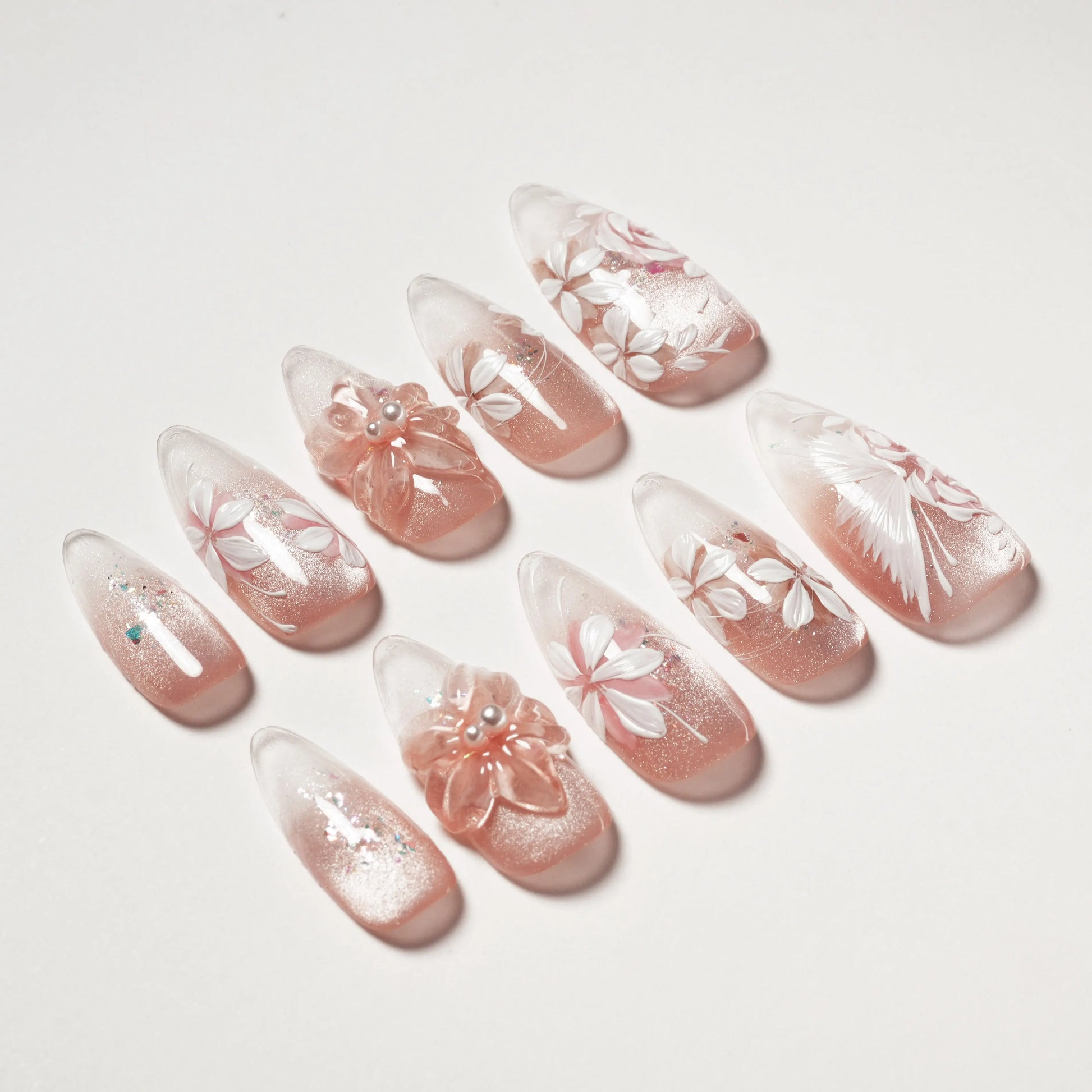 Feathered Bloom Emily’s Nail