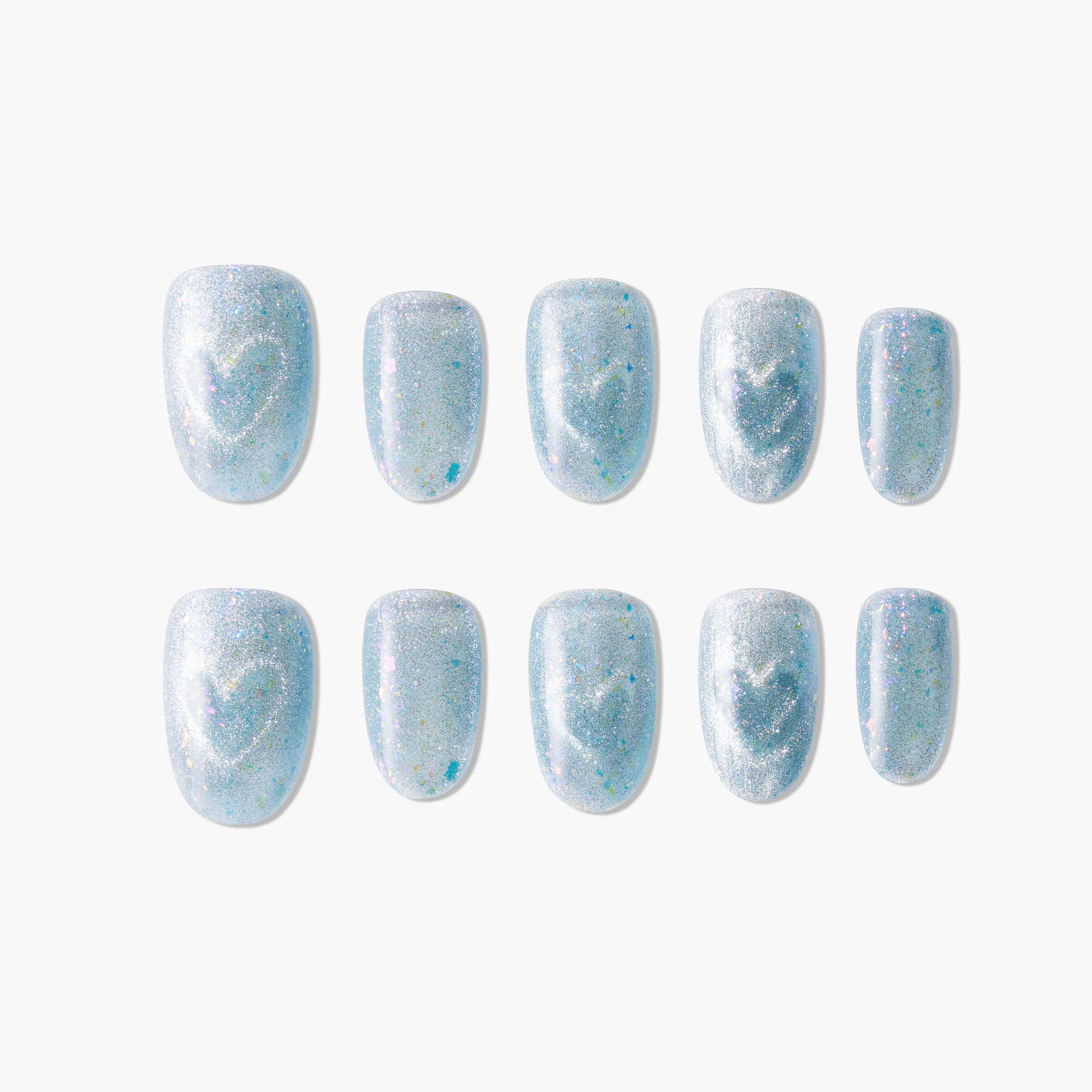 Frosted Heart Emily’s Nail