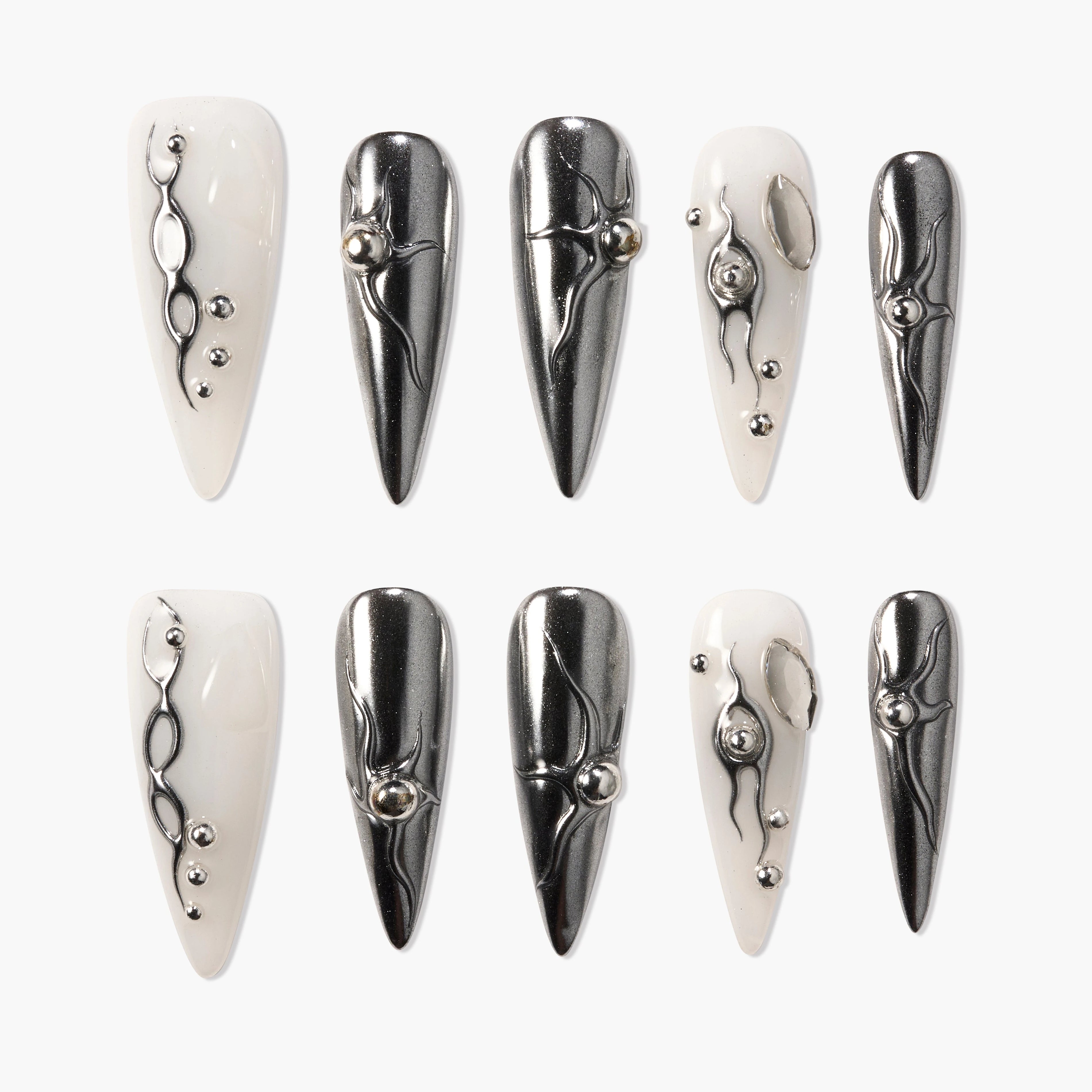 Liquid Chrome Duo Emily's Nail