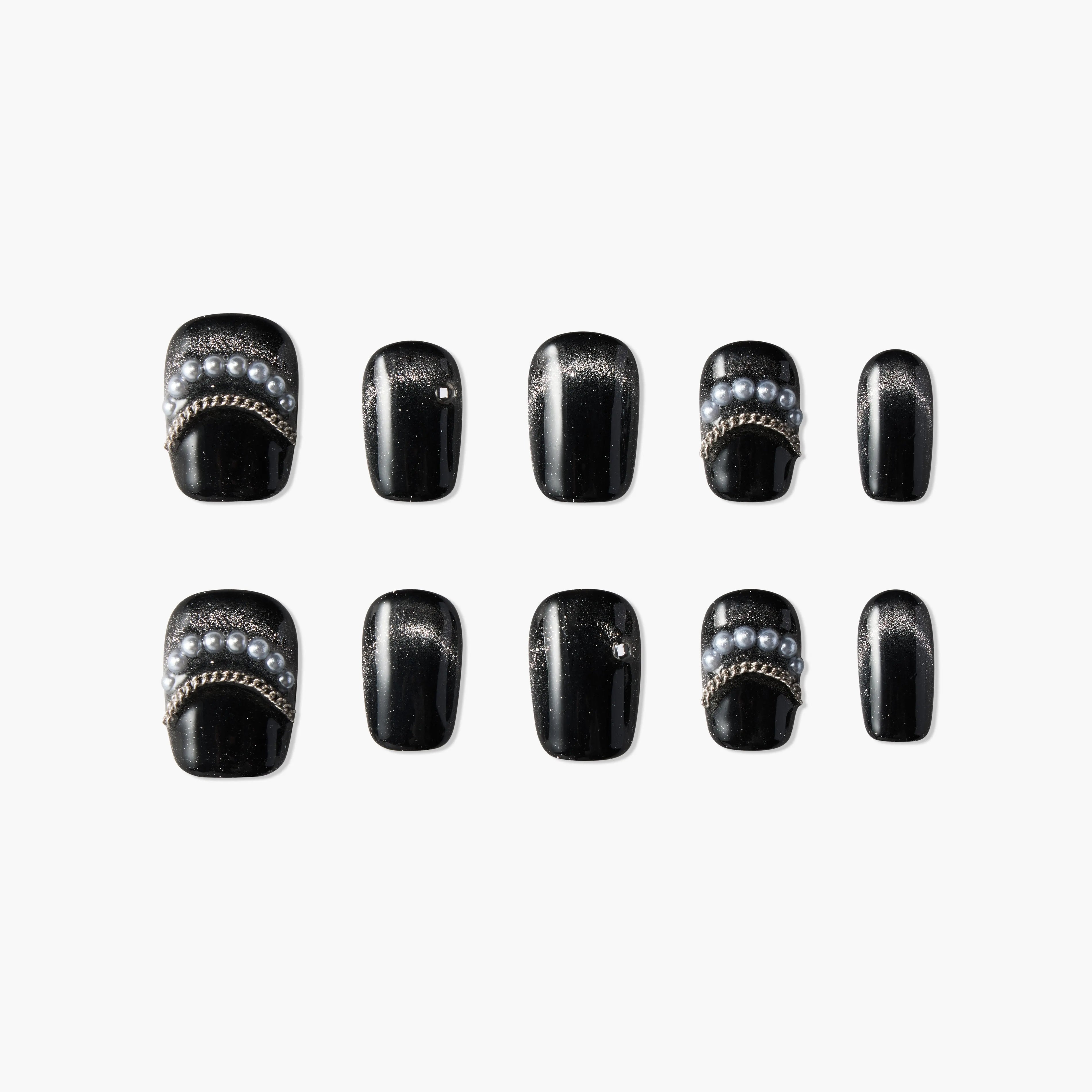 Midnight Glamour Emily's Nail