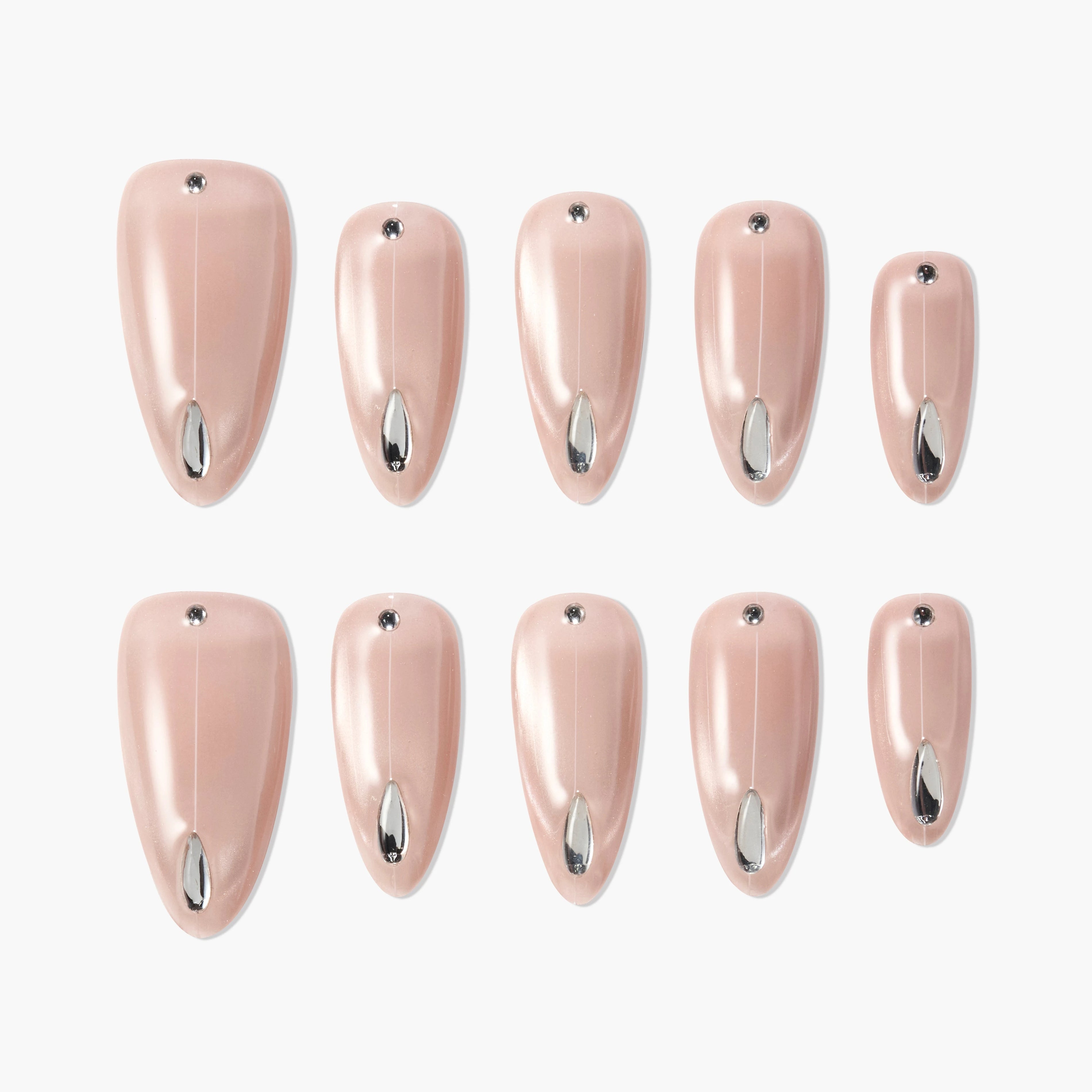 Minimal Luxe Drop Emily’s Nail