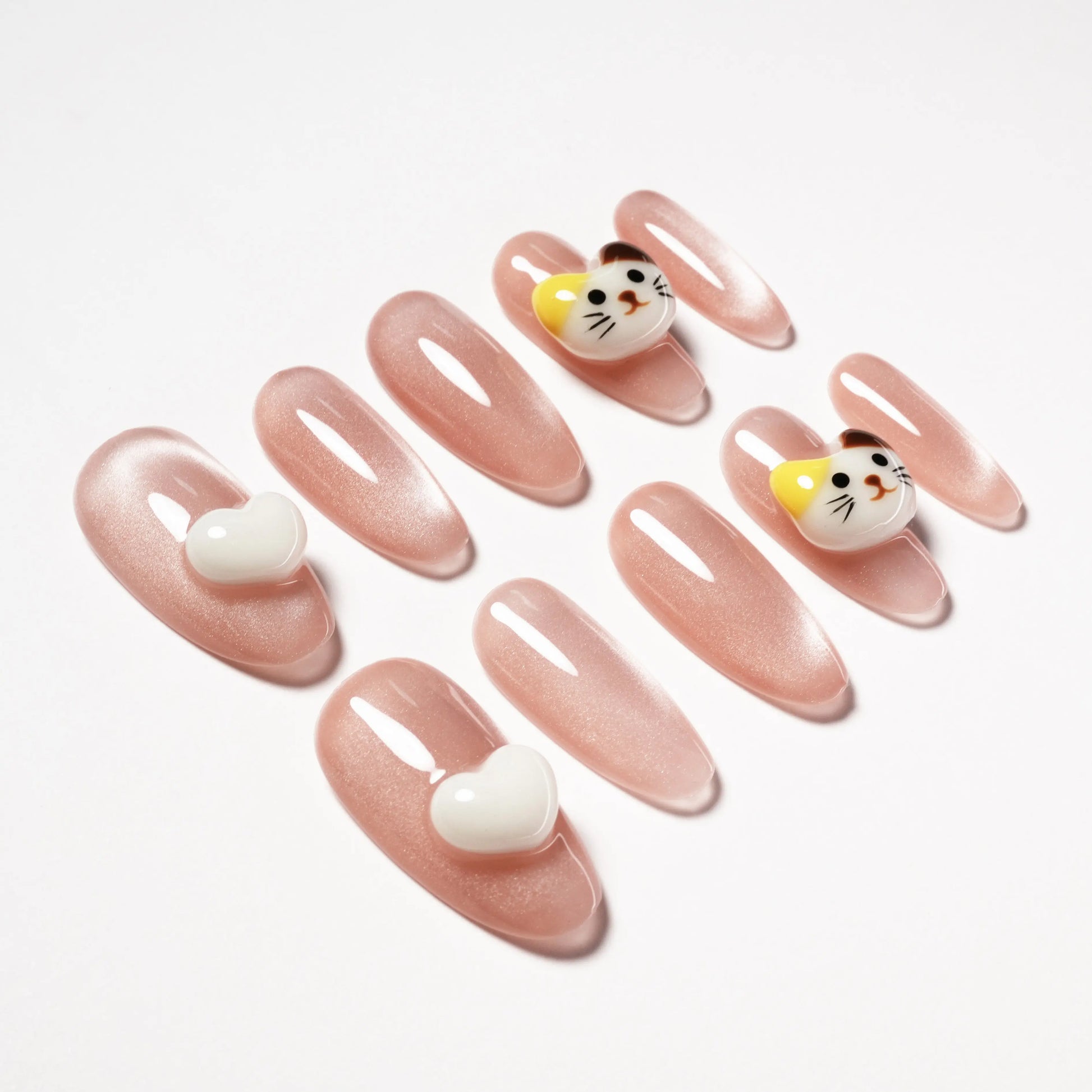 Peachy Meow Emily’s Nail