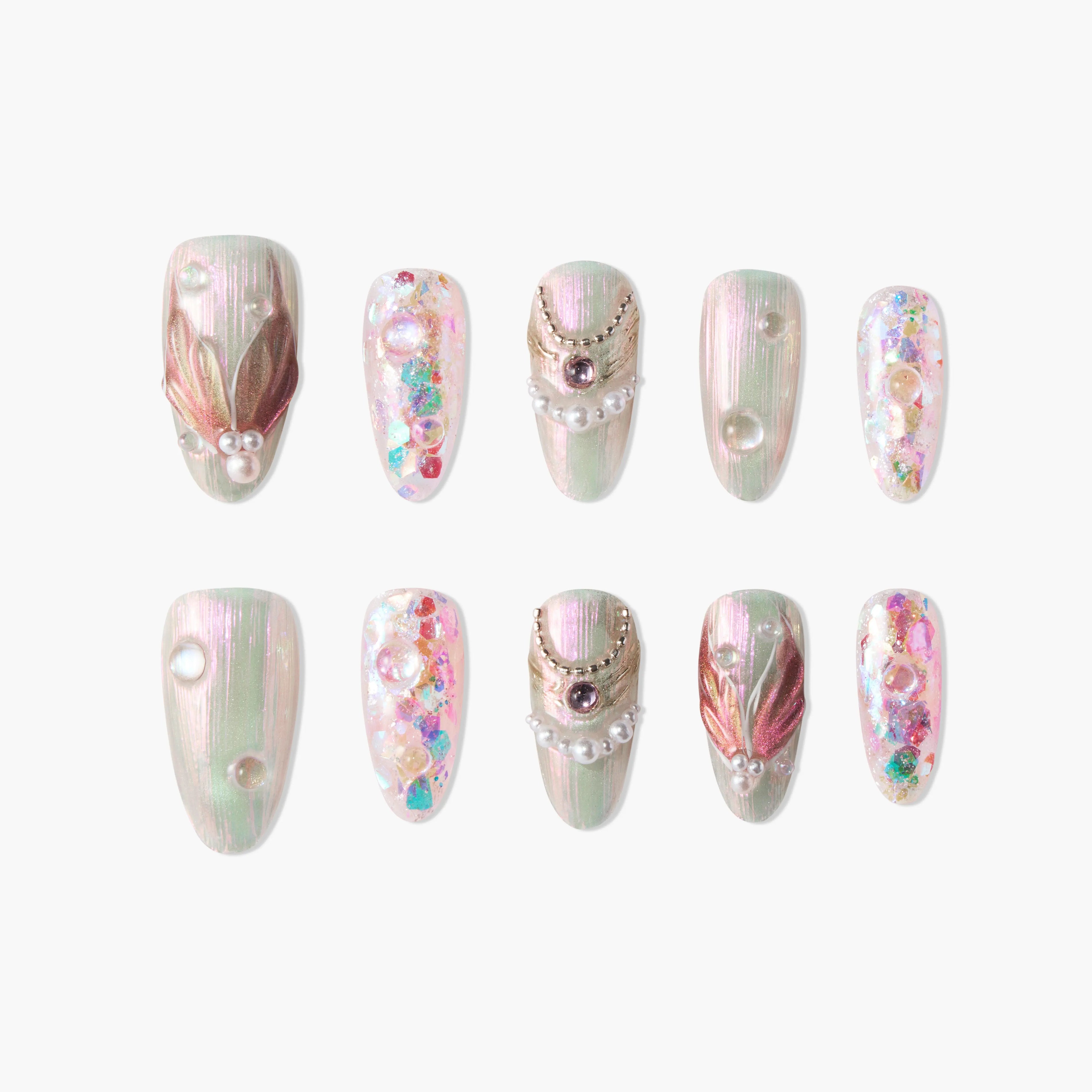 Pearl Blossom Emily's Nail