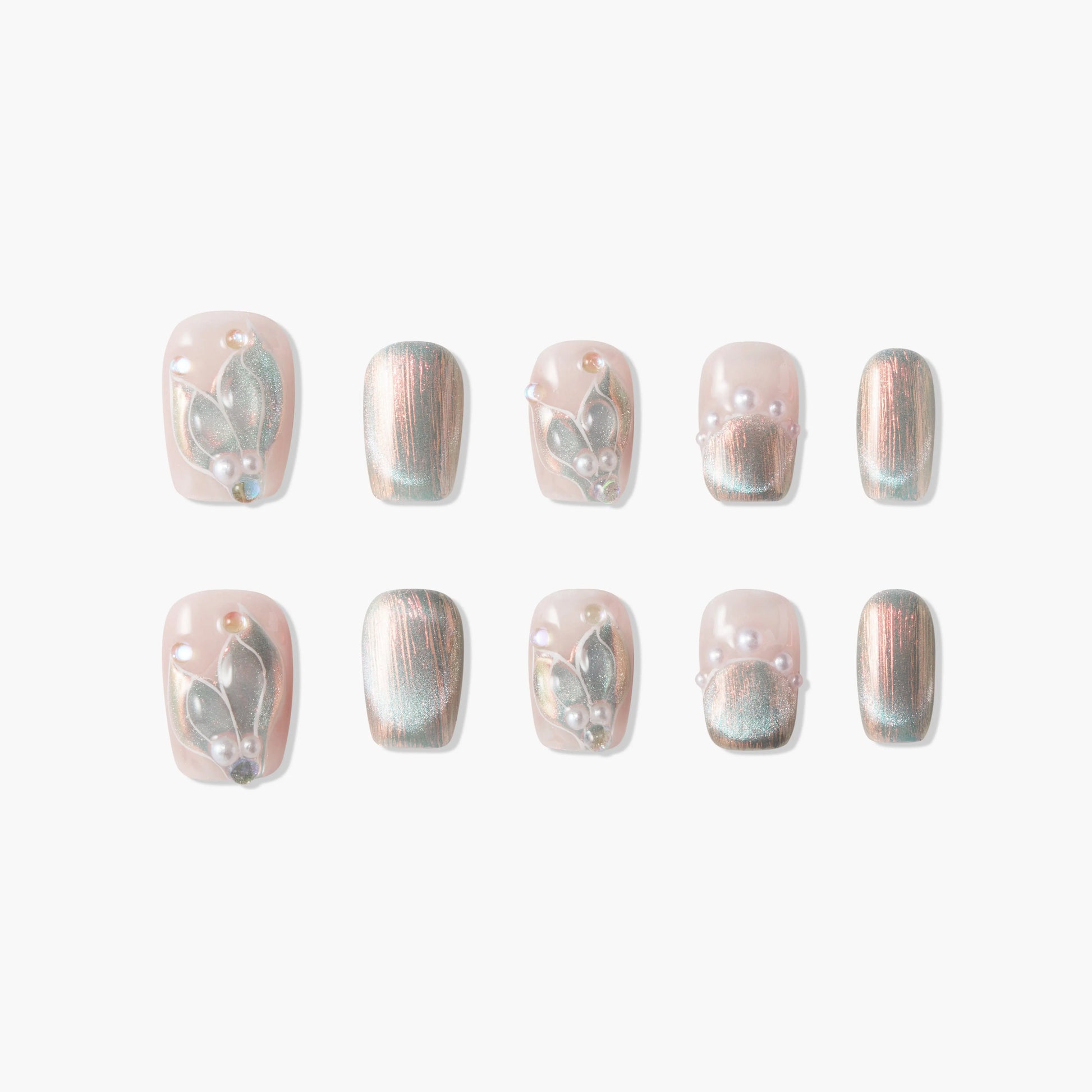 Pearl Leaf Emily's Nail