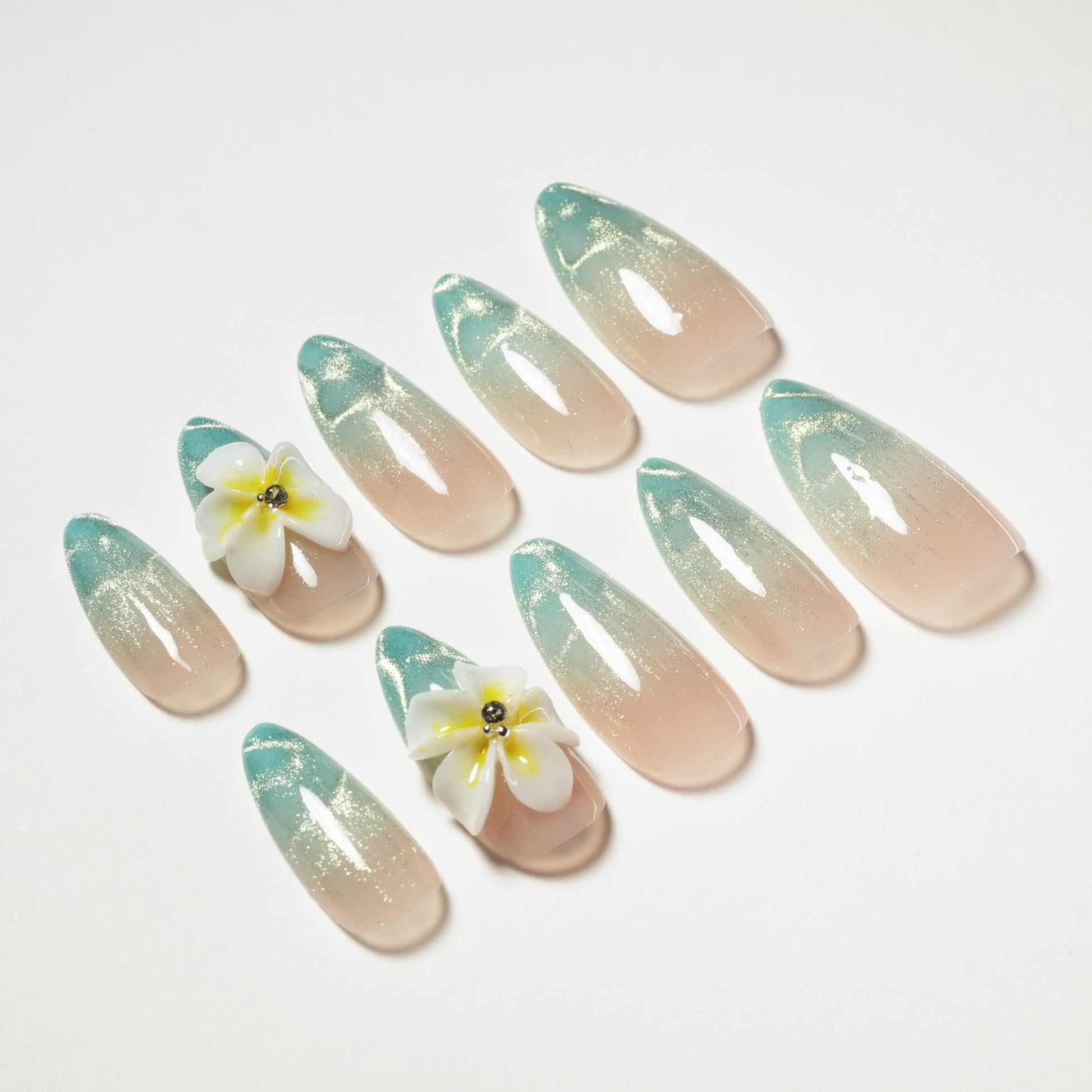 Seabreeze Bloom Emily’s Nail