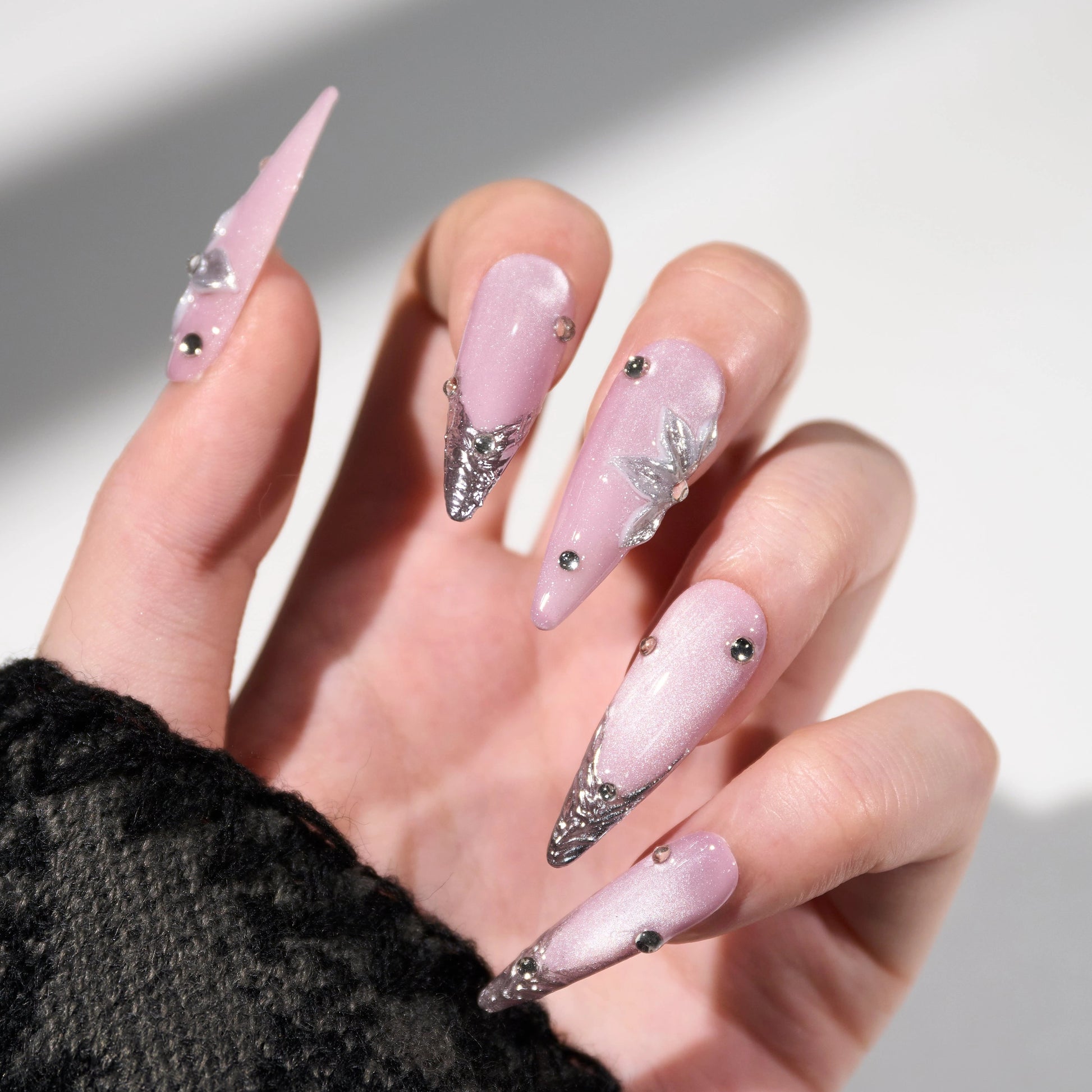 Silver Bloom Emily's Nail