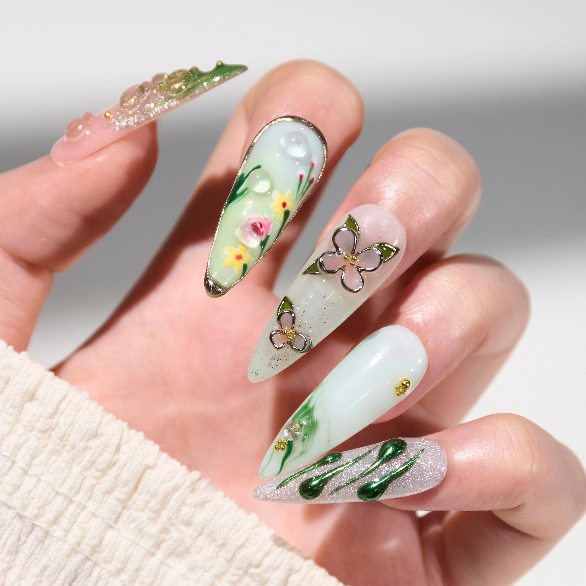 Spring Garden Muse Emily's Nail