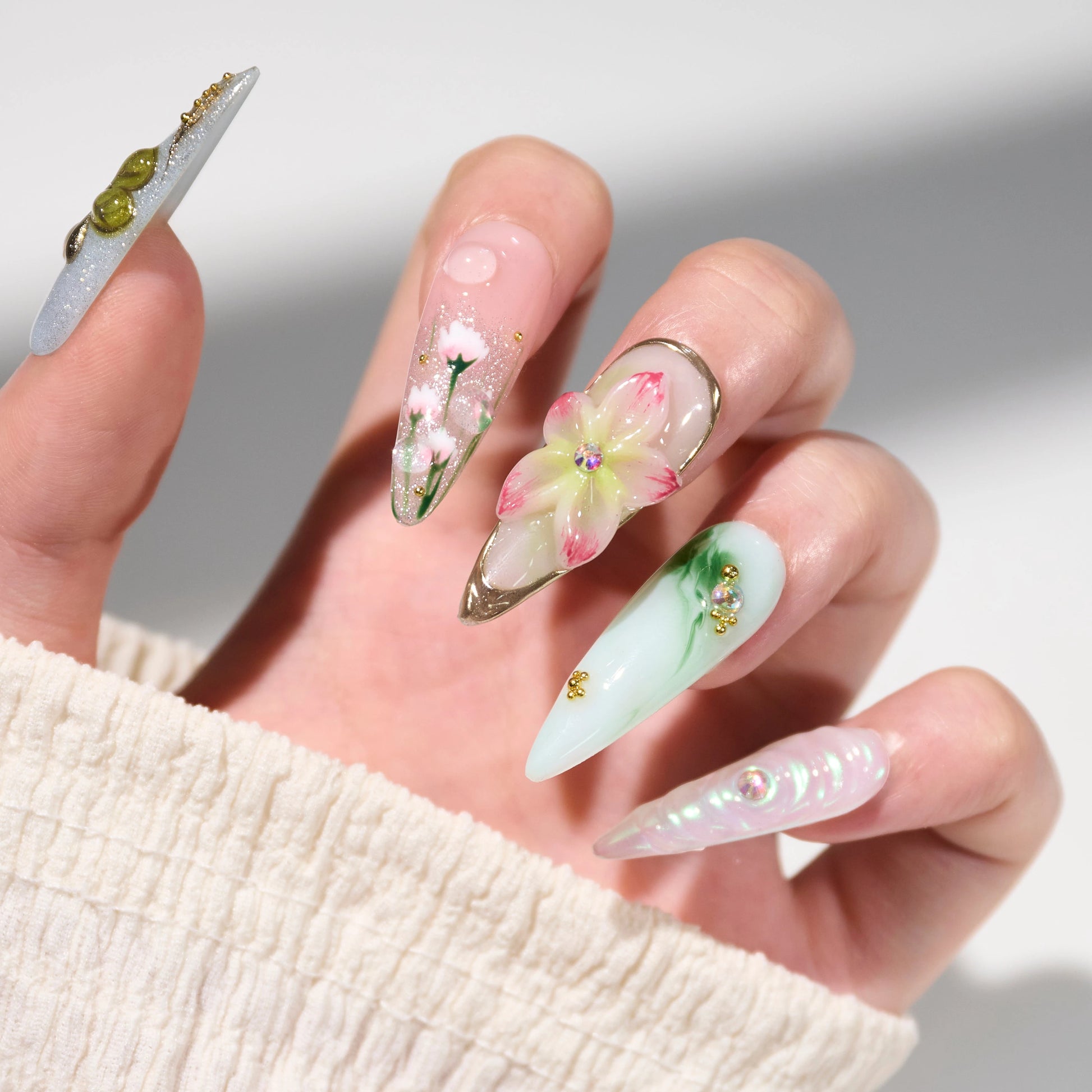 Spring Garden Muse Emily's Nail