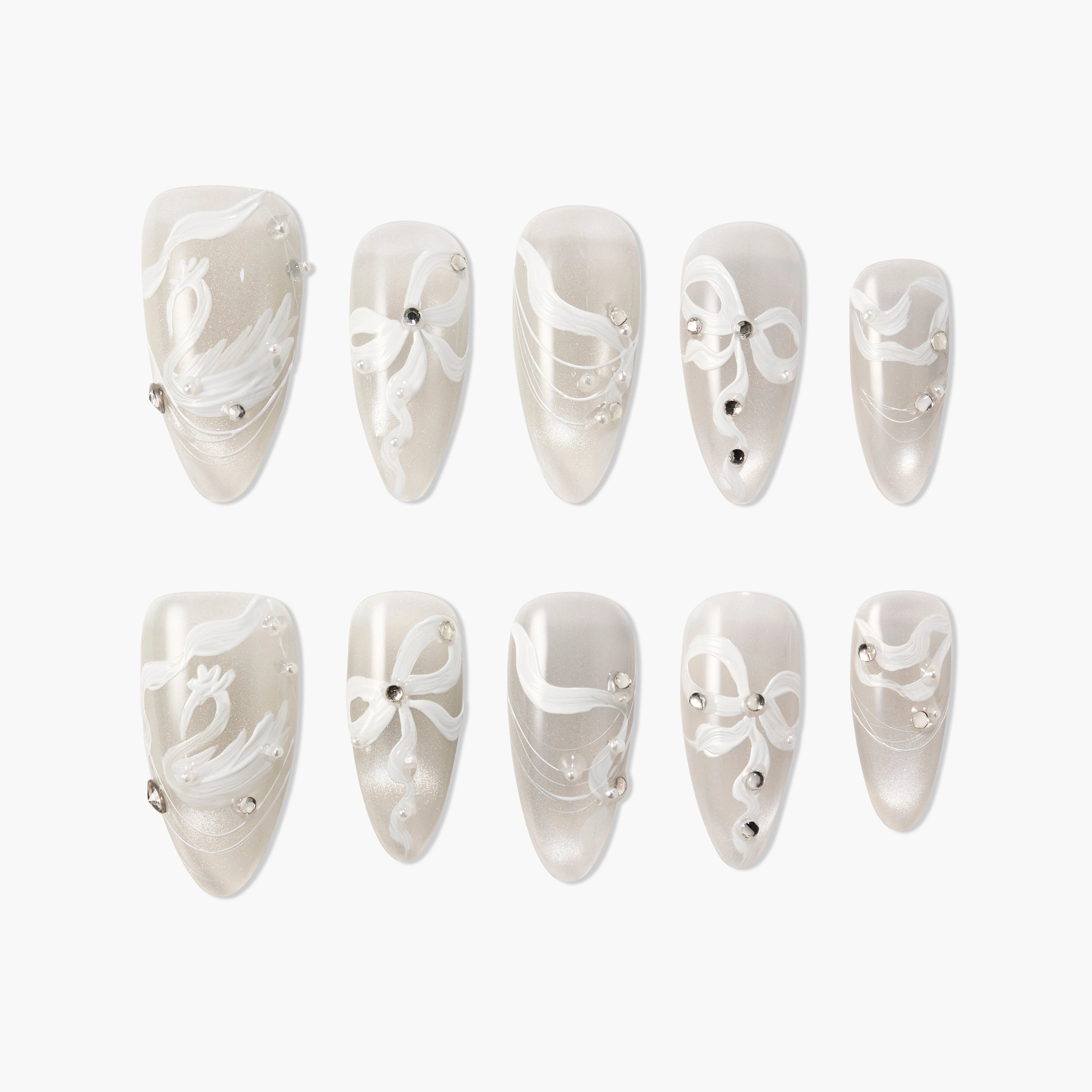 Swan Elegance White Emily’s Nail